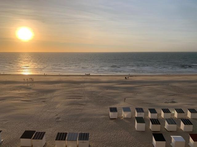 Parel Aan Het Strand Остенде Экстерьер фото